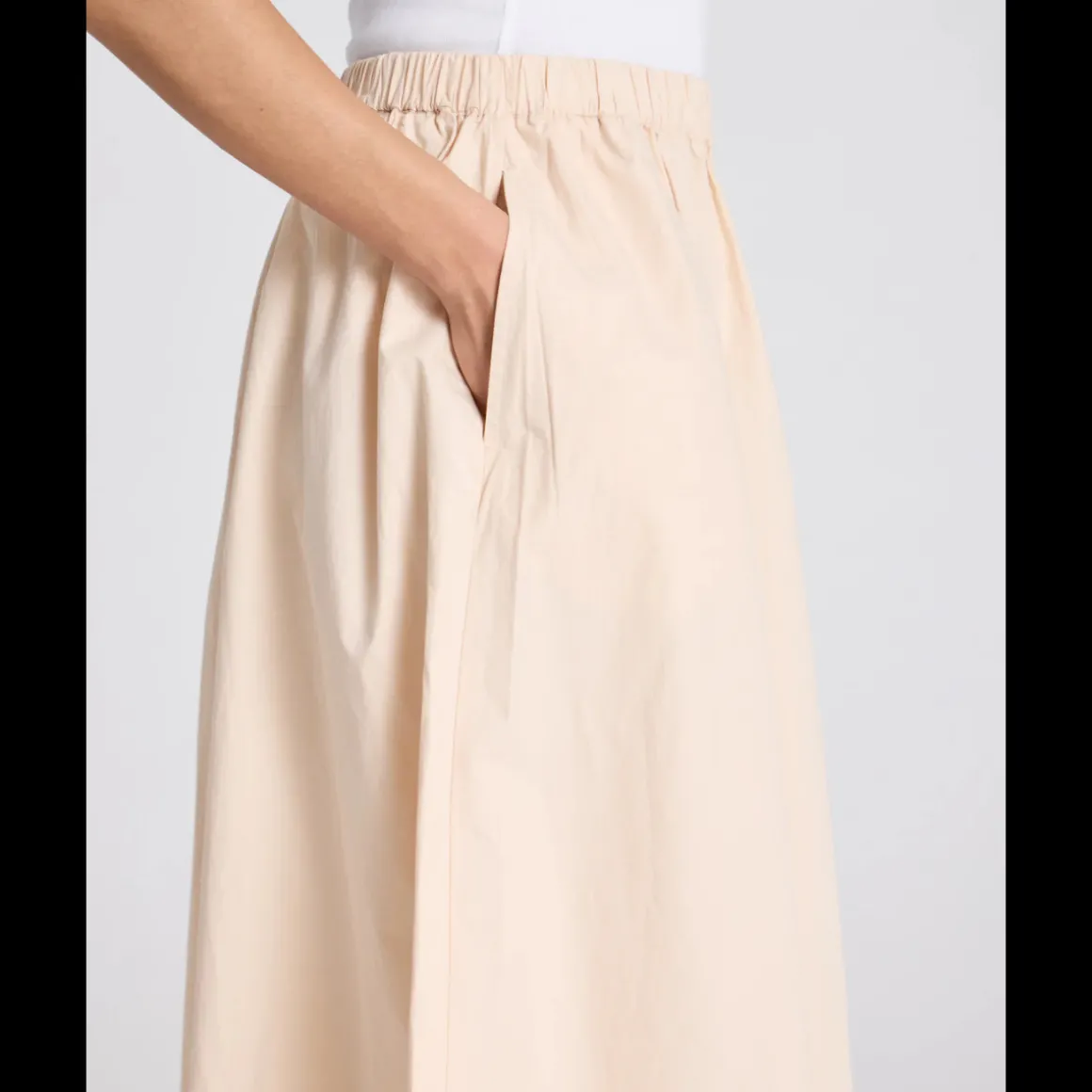gai_lisva_astrid_long_ski_3.webp Gai Lisva Astrid Long Skirt Poplin