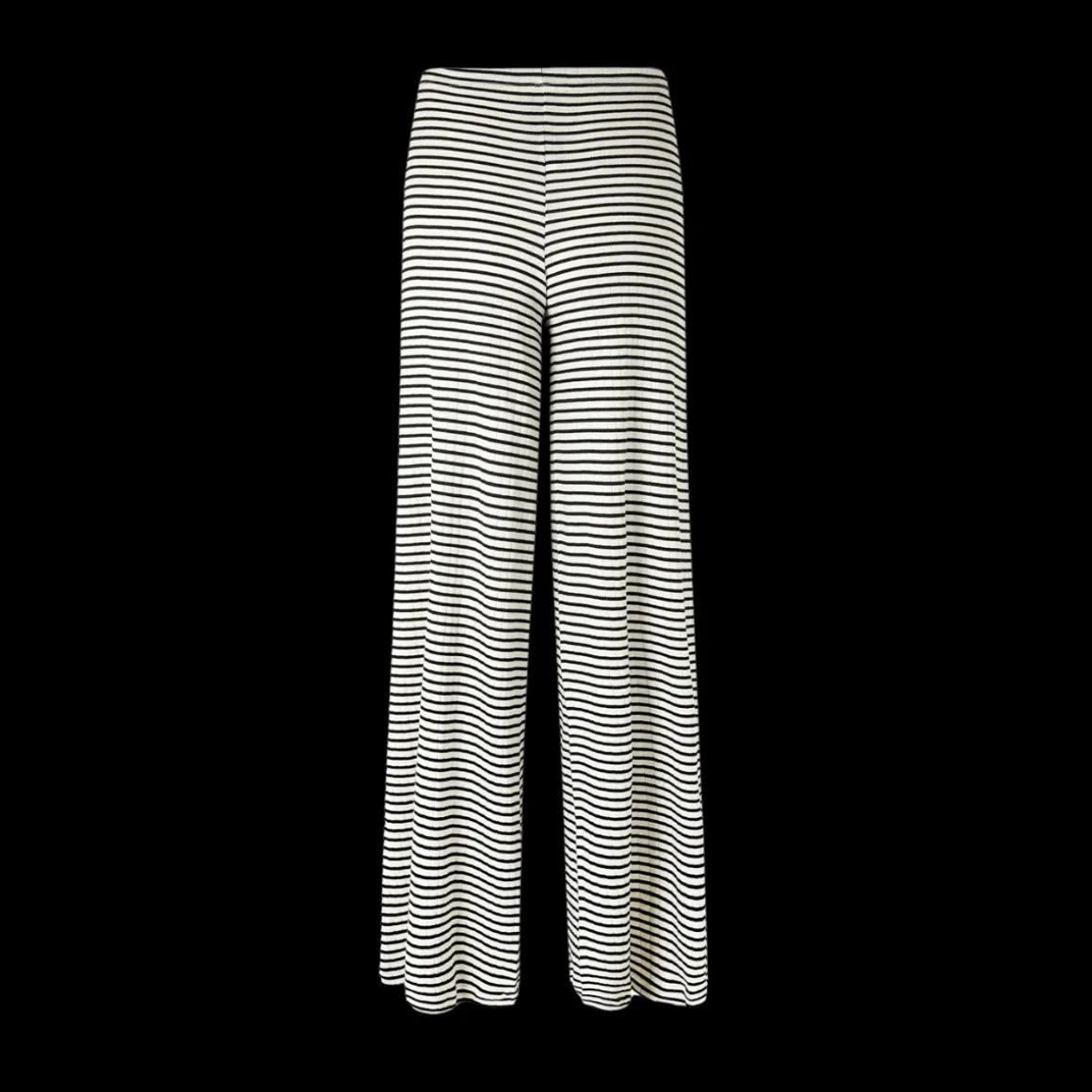 nrgaard_p_strget_nova_pan_4.webp Nørgaard på Strøget Nova Pants