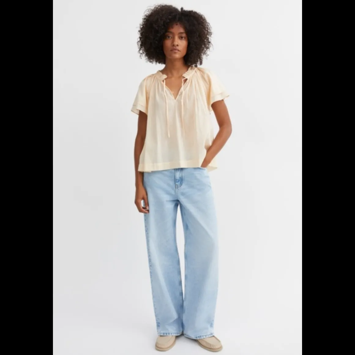 skall_studio_grace_blouse_2-1.webp Skall Studio Grace Blouse