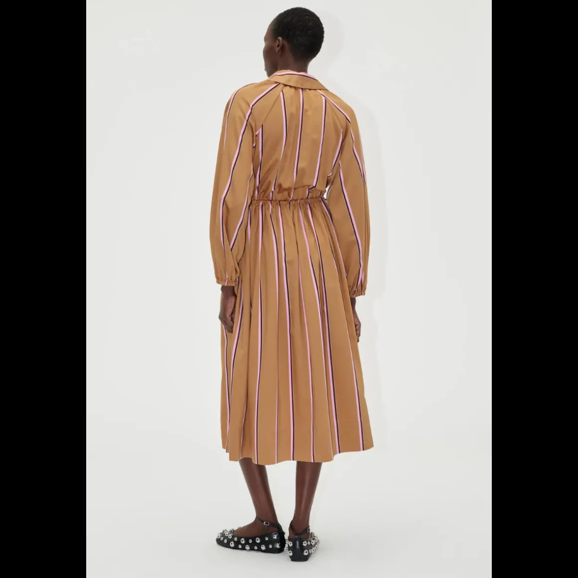 stine_goya_elasticated_mi_3.webp Stine Goya Elasticated Midi Dress